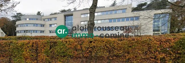 Plus de détails pour Bureau à louer