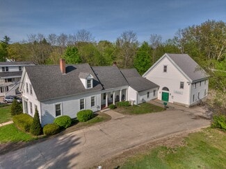 Plus de détails pour 87 Washington St, Conway, NH - Bureau à vendre