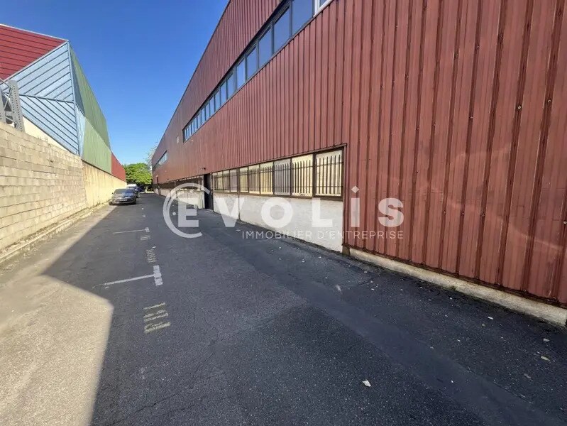 Local d’activités dans Fontenay-sous-Bois à louer Photo de l’immeuble– Image 1 sur 21