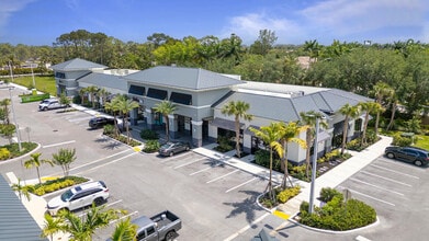 8776 Lantana Rd, Lake Worth, FL à louer Photo de l’immeuble– Image 2 sur 5