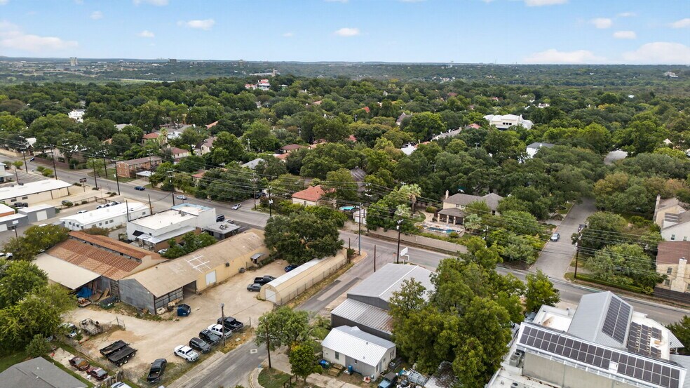 4721 McCullough Ave, Olmos Park, TX à louer - Photo de l’immeuble – Image 2 sur 31
