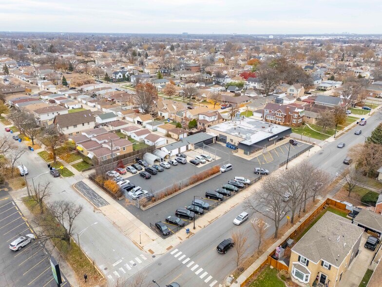 7606 W Touhy Ave, Chicago, IL à vendre - Aérien – Image 3 sur 10