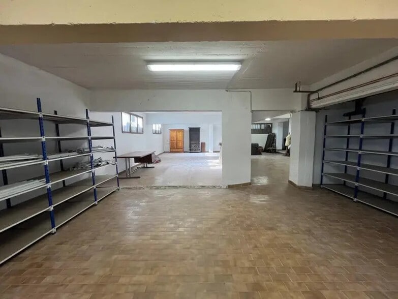 Industriel/Logistique dans Nice à vendre - Photo intérieure – Image 3 sur 11