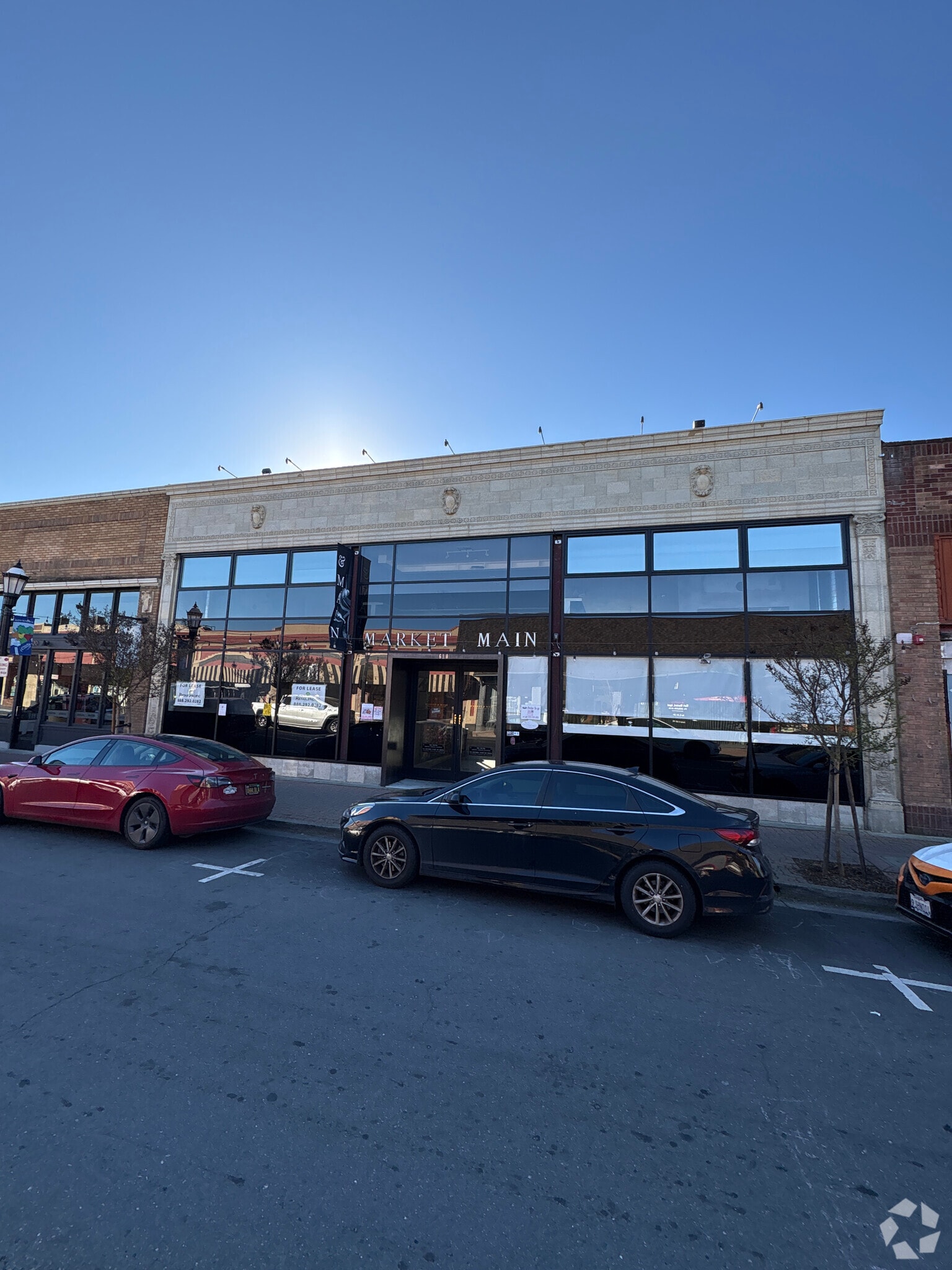 610 Main St, Martinez, CA à louer Photo principale– Image 1 sur 2