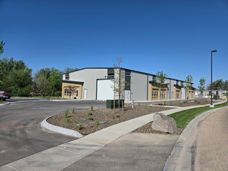 439 N Broadmore Way, Nampa, ID à louer - Photo de l’immeuble – Image 3 sur 18