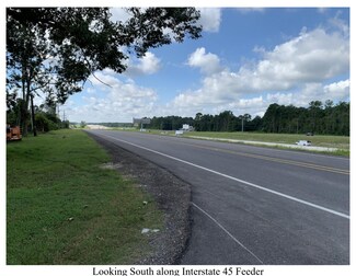 Plus de détails pour 2745 Interstate 45, New Waverly, TX - Terrain à louer