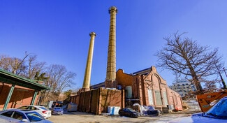 Plus de détails pour 6800 Cameron Dr NW, Washington, DC - Industriel/Logistique à vendre