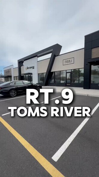 1800 Lakewood Rd, Toms River, NJ à louer - Vidéo sur l’annonce professionnelle – Image 2 sur 9