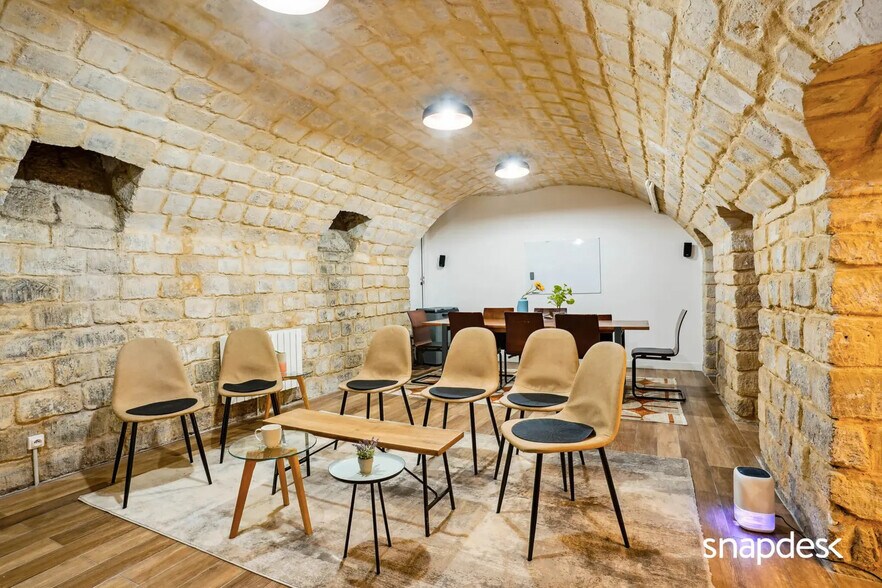 21 Rue Du Faubourg Du Temple, Paris à louer - Photo de l’immeuble – Image 3 sur 15