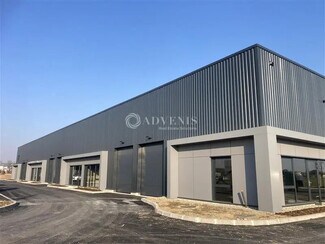 Plus de détails pour Local d'activités à louer