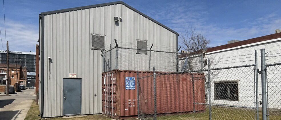 47 Lydia St, Winnipeg, MB à vendre - Photo de l’immeuble – Image 2 sur 7