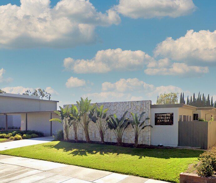 1500 E Katella Ave, Orange, CA à vendre - Photo de l’immeuble – Image 3 sur 34