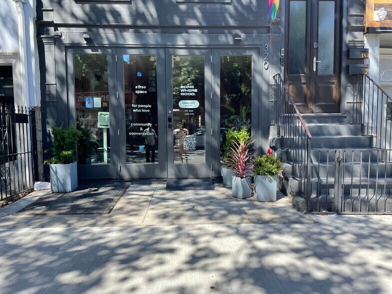 320 Tompkins Ave, Brooklyn, NY à vendre - Photo de l’immeuble – Image 3 sur 15