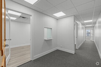 2501 E Commercial Blvd, Fort Lauderdale, FL à louer Photo intérieure– Image 1 sur 3