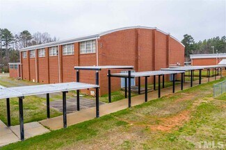 Plus de détails pour 8176 Nc Highway 96, Oxford, NC - Industriel/Logistique à vendre