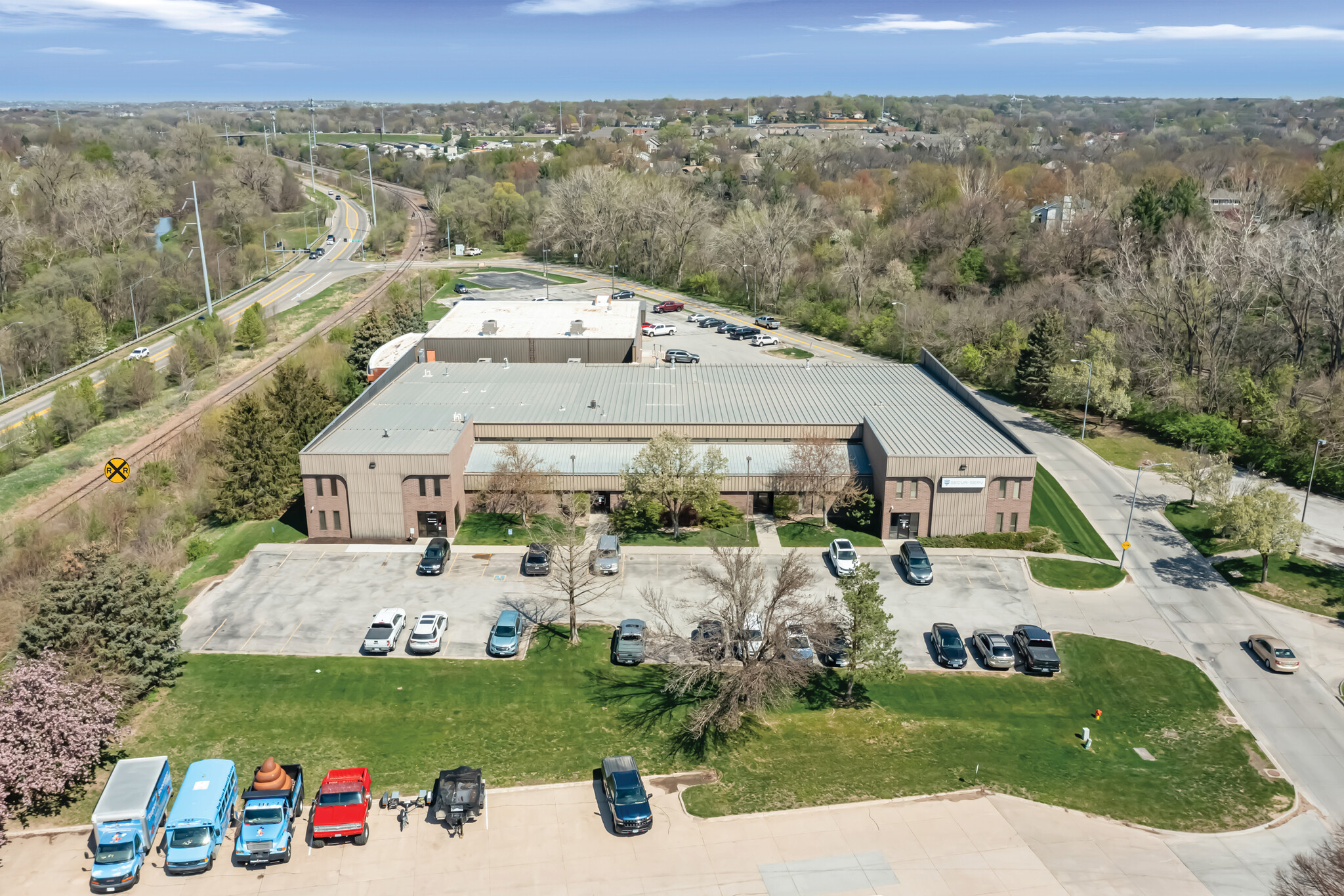 2020 S 156th Cir, Omaha, NE à vendre Photo de l’immeuble– Image 1 sur 3