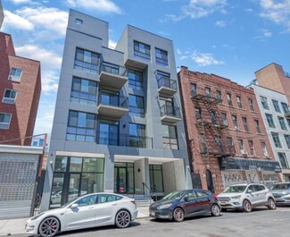 Plus de détails pour 43-30 52nd St, Woodside, NY - Local commercial à vendre