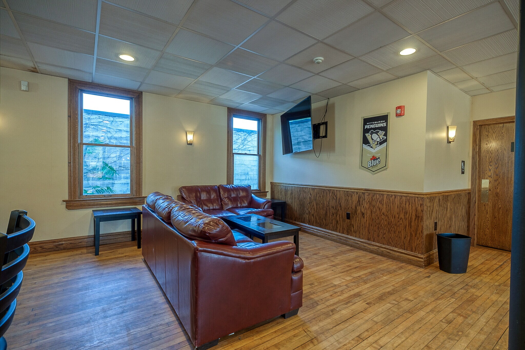 1 Main St, Lyndora, PA à louer Photo intérieure– Image 1 sur 12