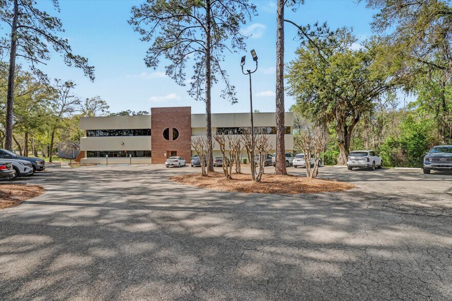 3660 Hartsfield Rd, Tallahassee, FL à vendre - Photo de l’immeuble – Image 2 sur 54
