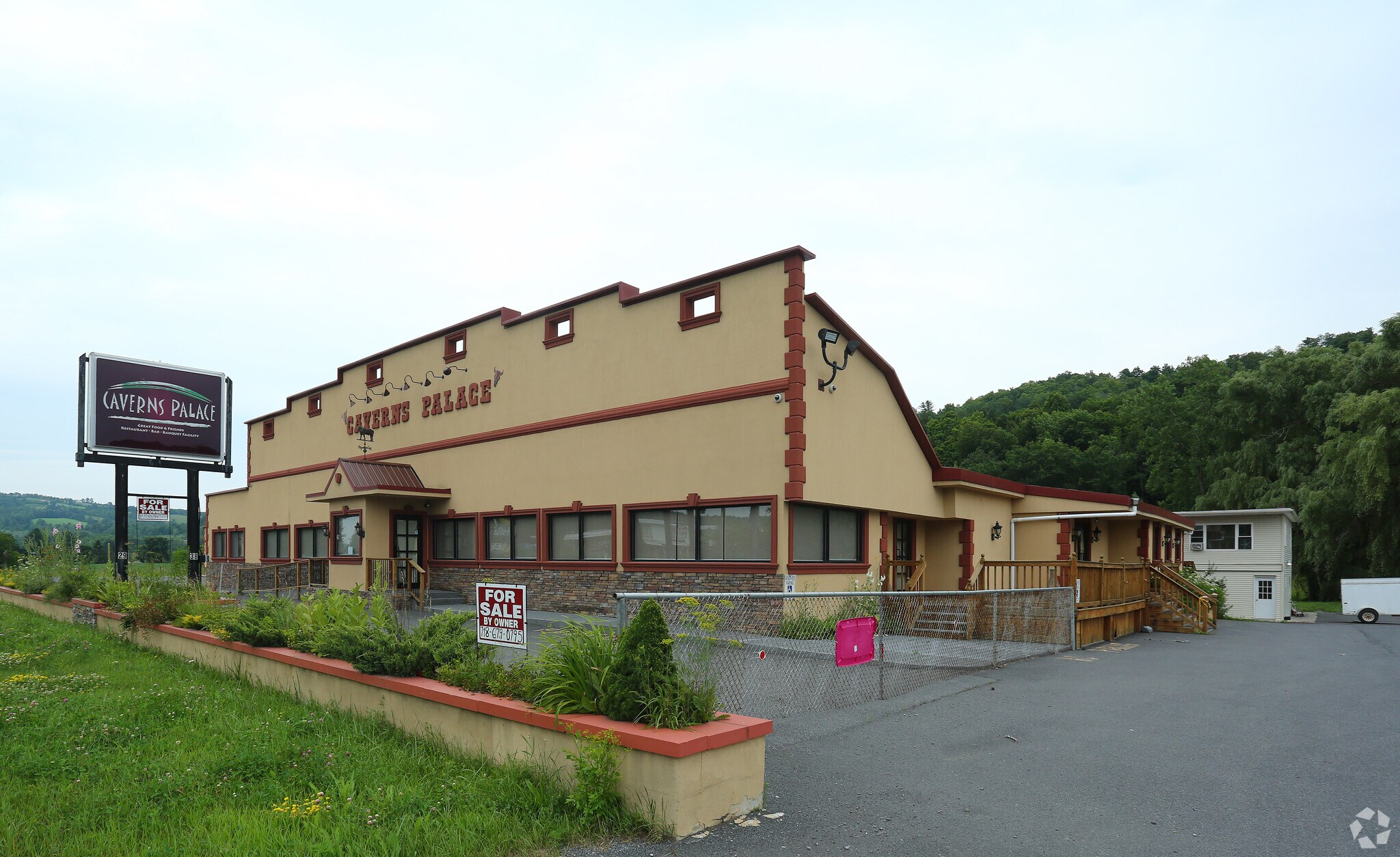 2930 State Route 7, Howes Cave, NY à vendre Photo principale– Image 1 sur 8