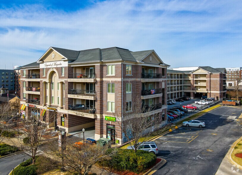 234 W Magnolia, Auburn, AL à vendre - Photo principale – Image 1 sur 6