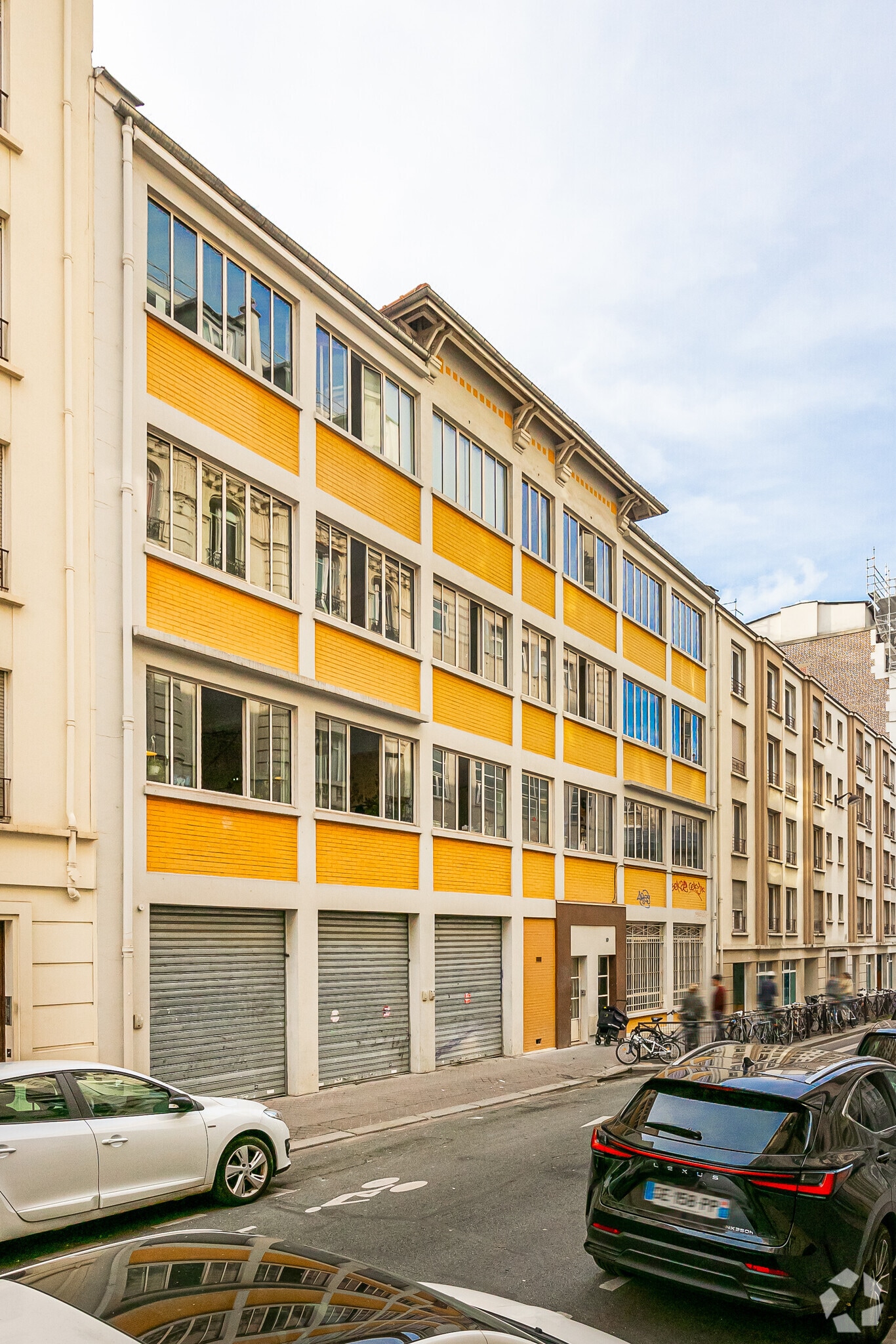10 Rue Des Bluets, Paris à louer Photo de l’immeuble– Image 1 sur 2