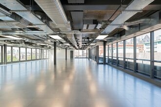120 Leman St, Londres à louer Photo intérieure– Image 2 sur 2