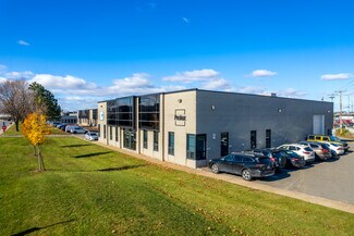 Plus de détails pour 825-851 Rue McCaffrey, Montréal, QC - Local d'activités, Industriel/Logistique à louer