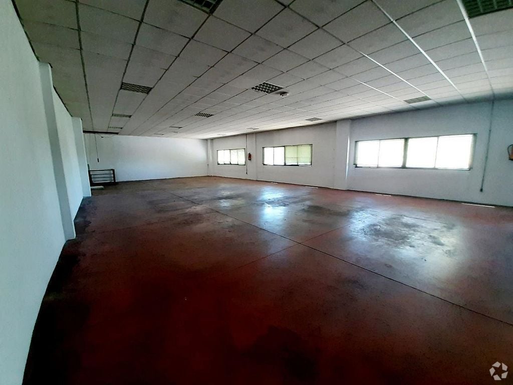 Bureau dans Fuenlabrada, Madrid à louer Photo intérieure– Image 1 sur 2