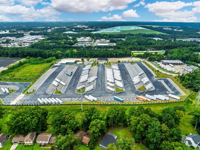 1679 Koppers Ct, Conley, GA à louer - Photo de l’immeuble – Image 3 sur 5