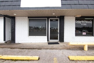 Plus de détails pour 1015 S Main St, Lumberton, TX - Bureau à louer