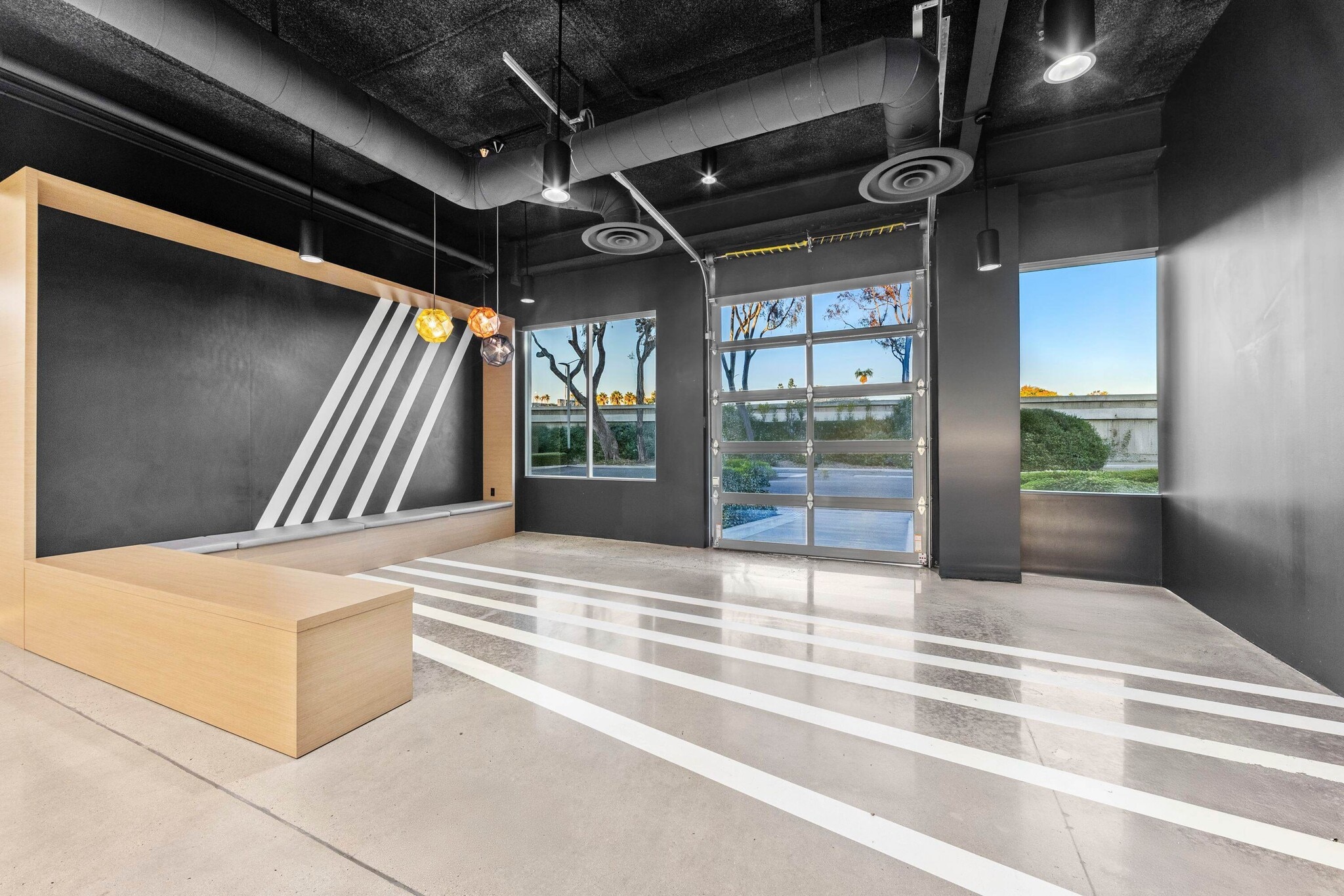 7525 Irvine Center Dr, Irvine, CA à louer Photo intérieure– Image 1 sur 7