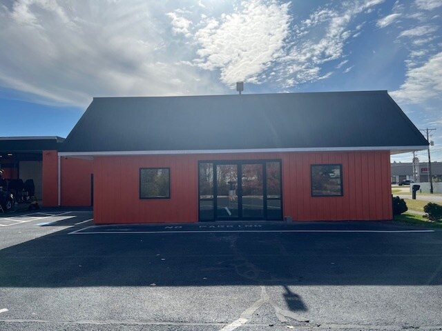 1313 Newton Ave, Evansville, IN à louer - Photo de l’immeuble – Image 2 sur 8