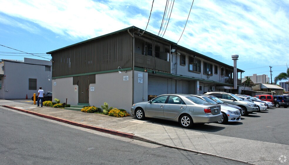 1016 Kapahulu Ave, Honolulu, HI à vendre - Photo de l’immeuble – Image 3 sur 5