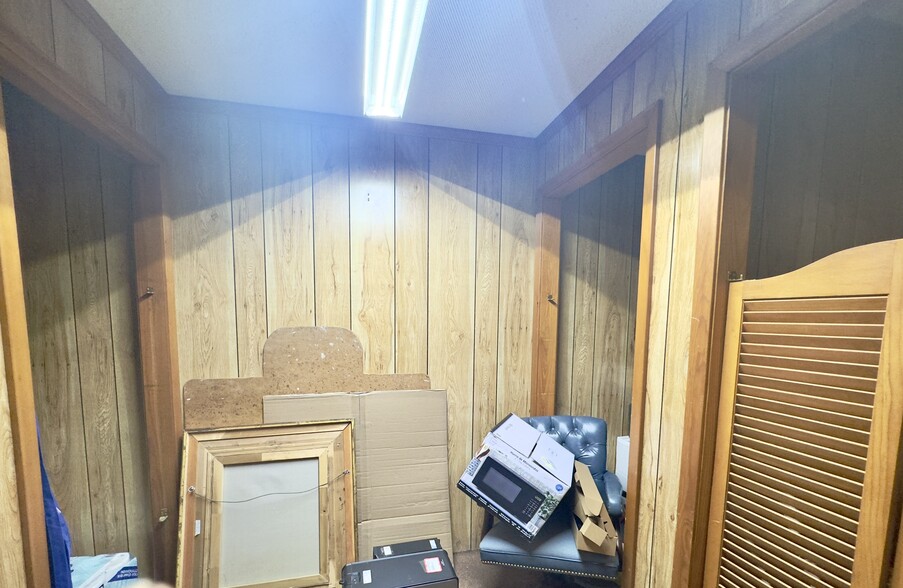 102 N Cass St, Corinth, MS à vendre - Photo de l’immeuble – Image 3 sur 48