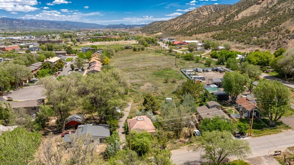 960 Garden Ln, Rifle, CO à vendre - Photo de l’immeuble – Image 3 sur 10
