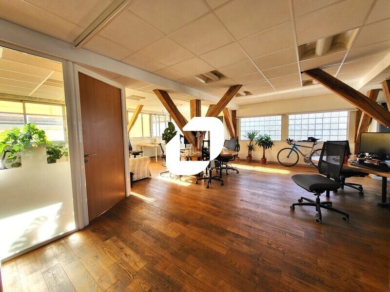 Bureau dans Malakoff à louer Photo de l’immeuble– Image 1 sur 18