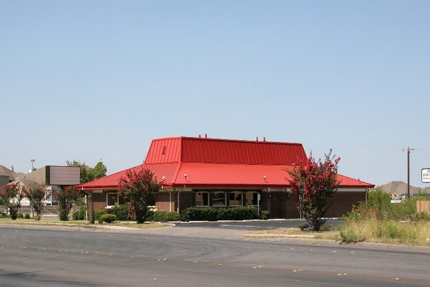 6404 Babcock Rd, San Antonio, TX à vendre - Photo de l’immeuble – Image 1 sur 4