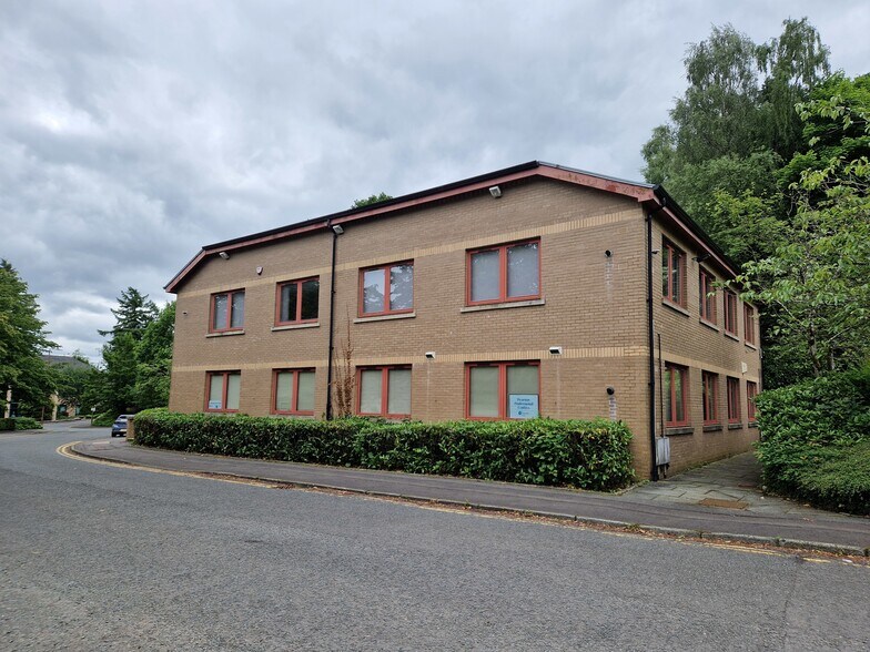 Polmaise Rd, Stirling à vendre - Photo de l’immeuble – Image 2 sur 5