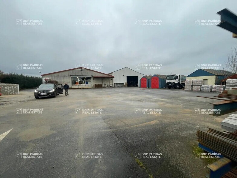 Local d'activités dans Avrainville à vendre - Photo de l’immeuble – Image 1 sur 17