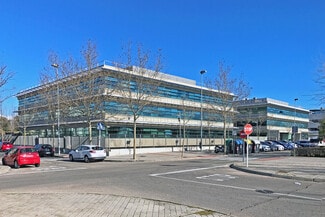 Plus de détails pour Calle Chile, 4, Las Rozas de Madrid - Bureau à louer