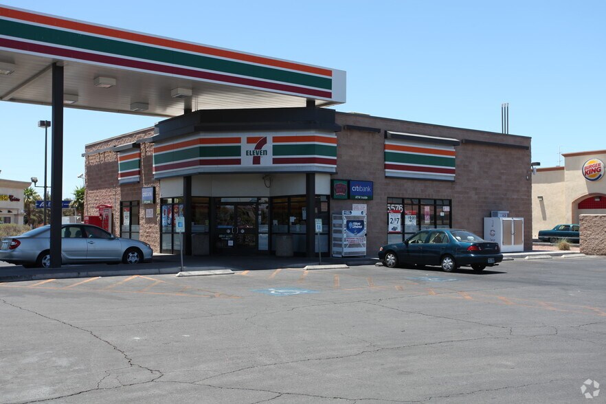 5576 Boulder Hwy, Las Vegas, NV à vendre - Photo de l’immeuble – Image 3 sur 3