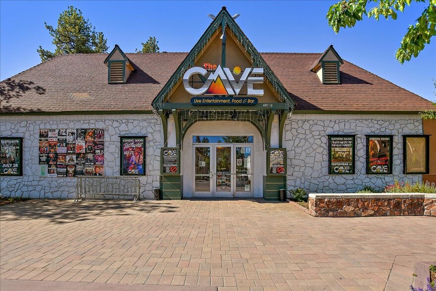 40789 Village Dr, Big Bear Lake, CA à vendre - Photo principale – Image 1 sur 25