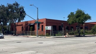 Plus de détails pour 1 W Mountain St, Pasadena, CA - Local d'activités à louer