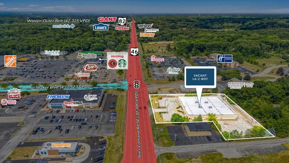 2075 Niles Cortland Rd, Warren, OH à vendre - Photo de l’immeuble – Image 2 sur 6