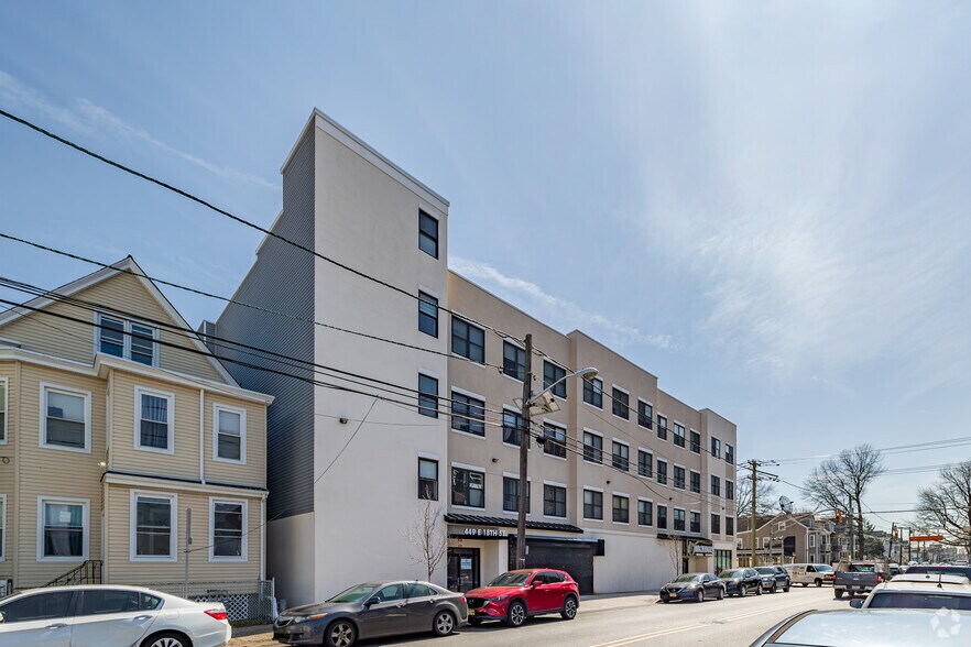 441-449 E 18th St, Paterson, NJ à vendre - Photo de l’immeuble – Image 3 sur 5
