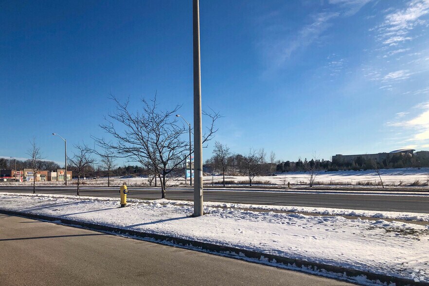 2450 Morningside Ave, Toronto, ON à vendre - Photo de l’immeuble – Image 3 sur 5