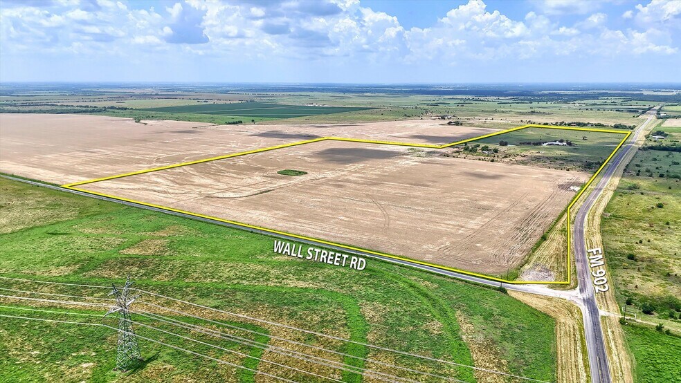 FM 902 & Wall Street, Howe, TX à vendre - Photo de l’immeuble – Image 1 sur 43
