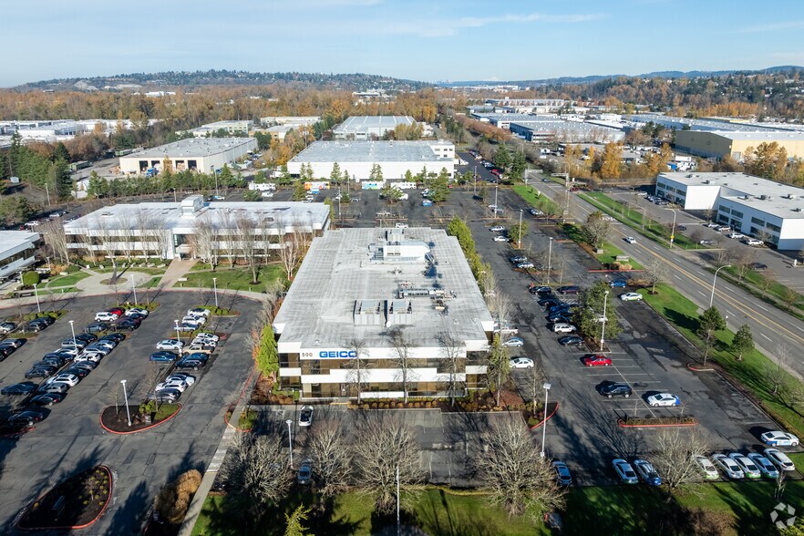 500 SW 39th St, Renton, WA à vendre - Photo de l’immeuble – Image 3 sur 23