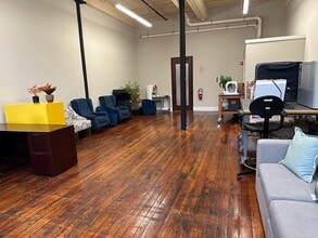 250 Commercial St, Manchester, NH à louer Photo intérieure– Image 1 sur 2